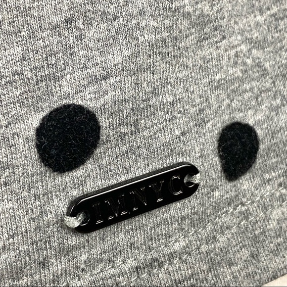 IMNYC Isaac Mizrahi 3/4 Sleeve Grey Scoop Neck Top - Picture 11 of 16